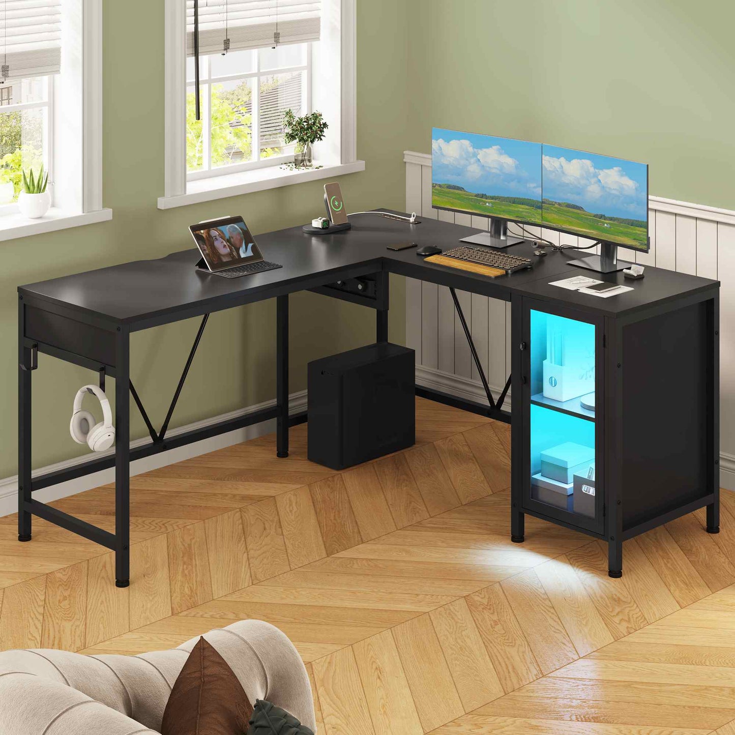 50.4 Inches Reversible LED Gaming Desk Black