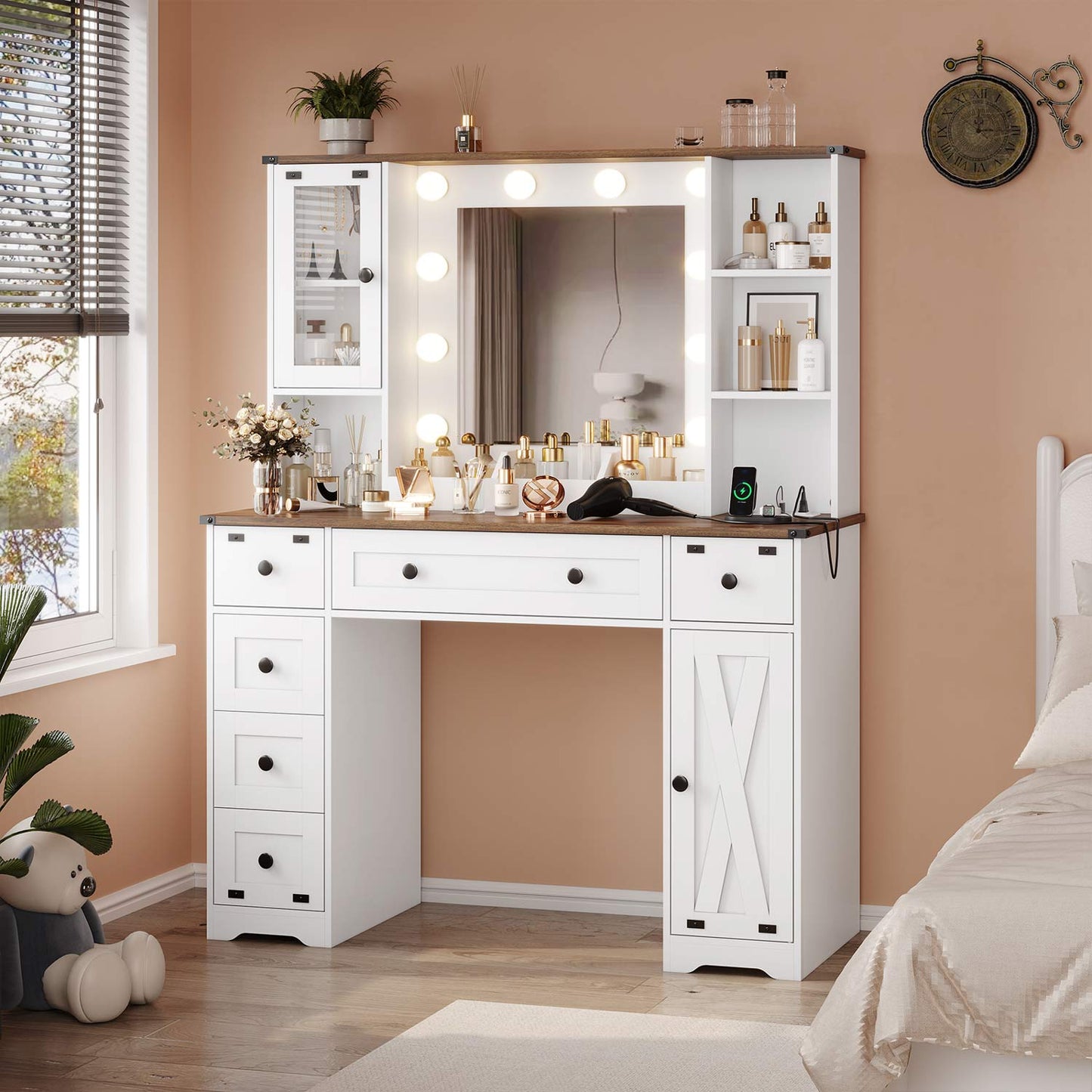 43 Inches Makeup Vanity with Lighted Mirror White